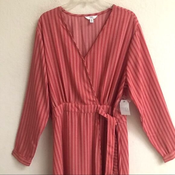 NWT Time and Tru striped wrap midi length dress XXL/20 - Picture 2 of 7